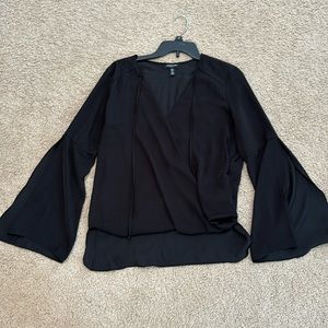 Kenneth Cole Beautiful Black top